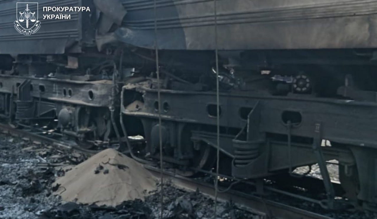 У Дніпропетровській області БпЛА вдарив поблизу локомотива вантажного поїзда — «Укрзалізниця»